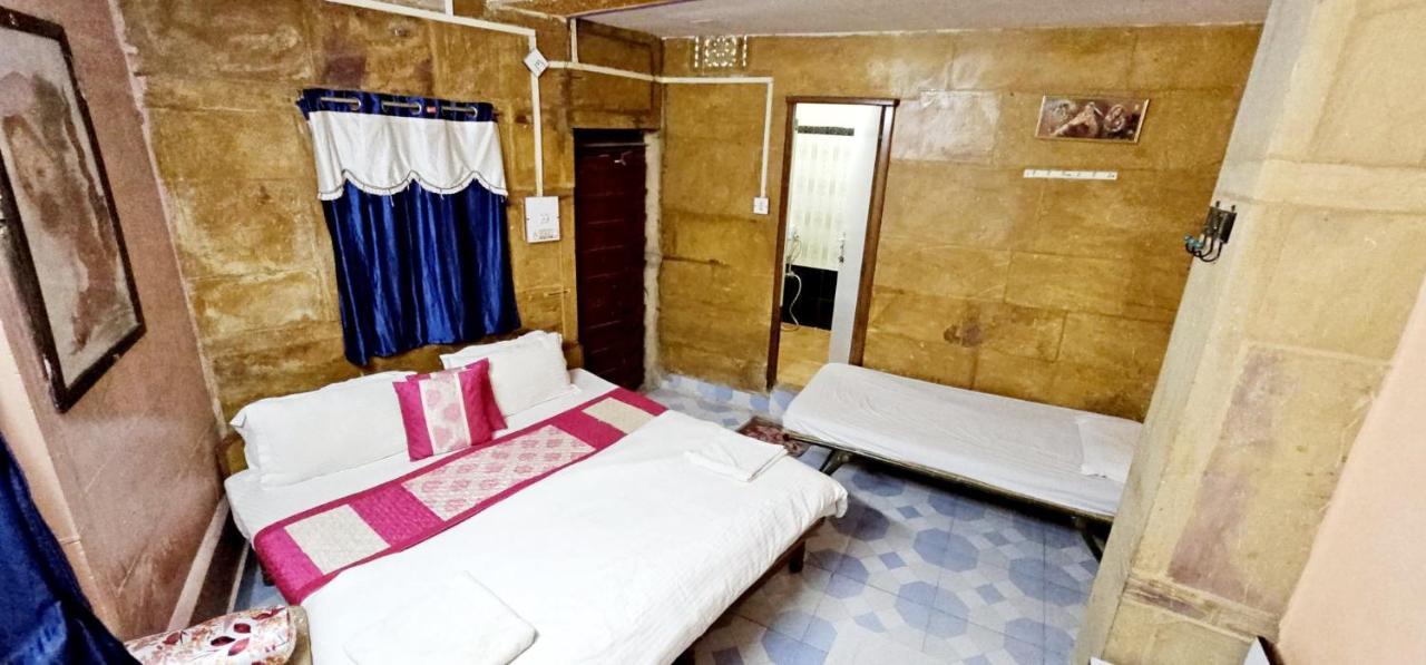 Nomadic Backpackers Hostel Jaisalmer Værelse billede