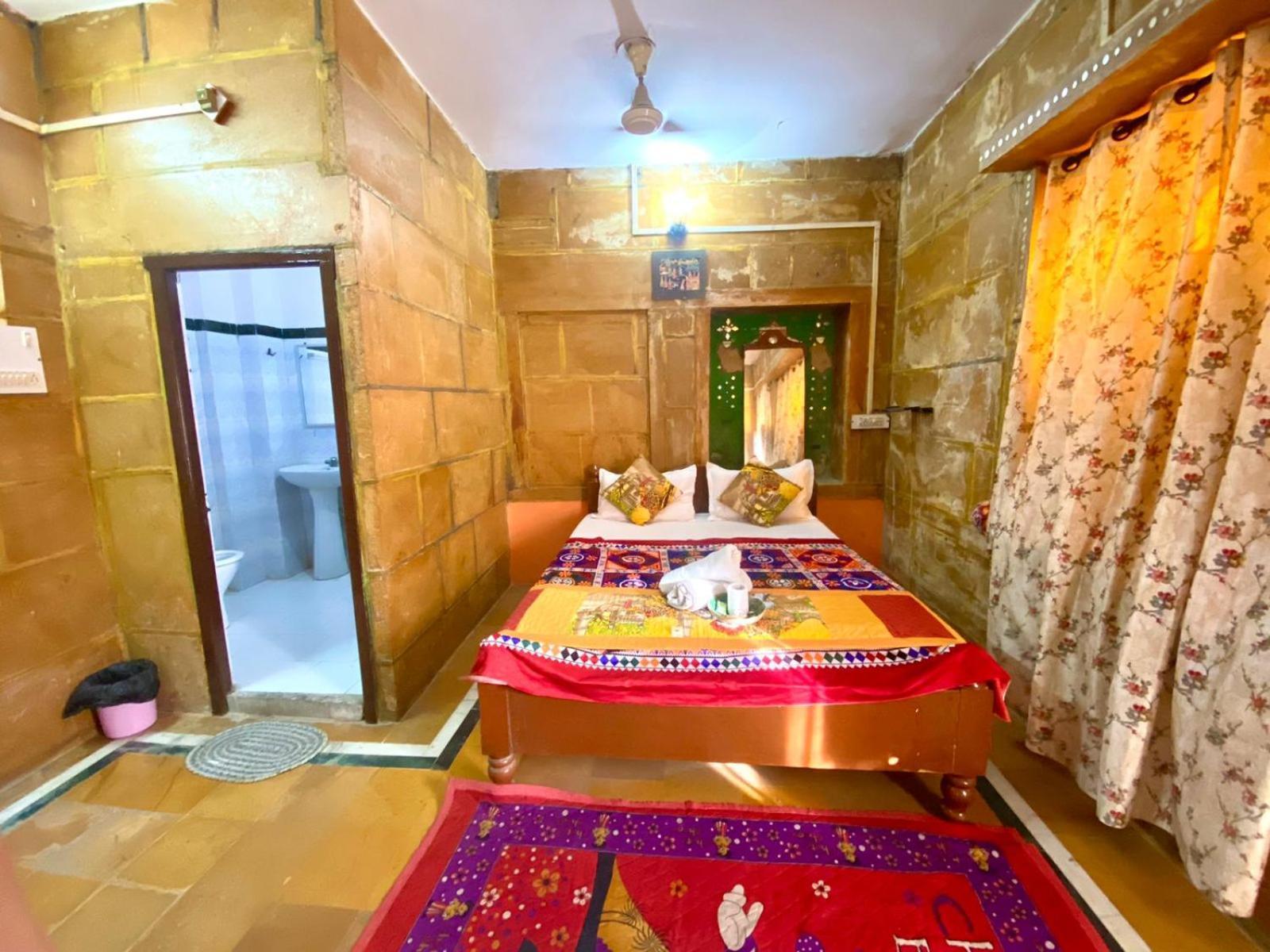 Nomadic Backpackers Hostel Jaisalmer Eksteriør billede